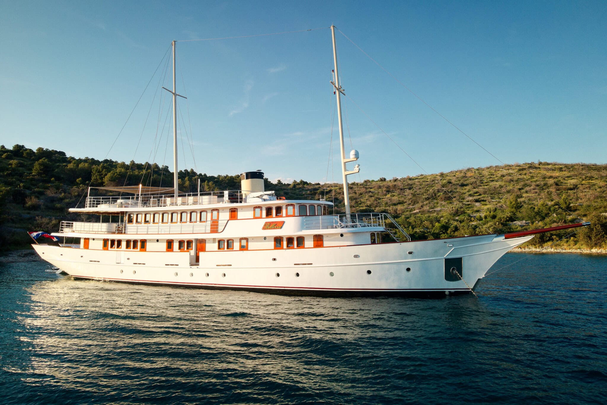 bellezza ship on Croatia sail & cycling tours